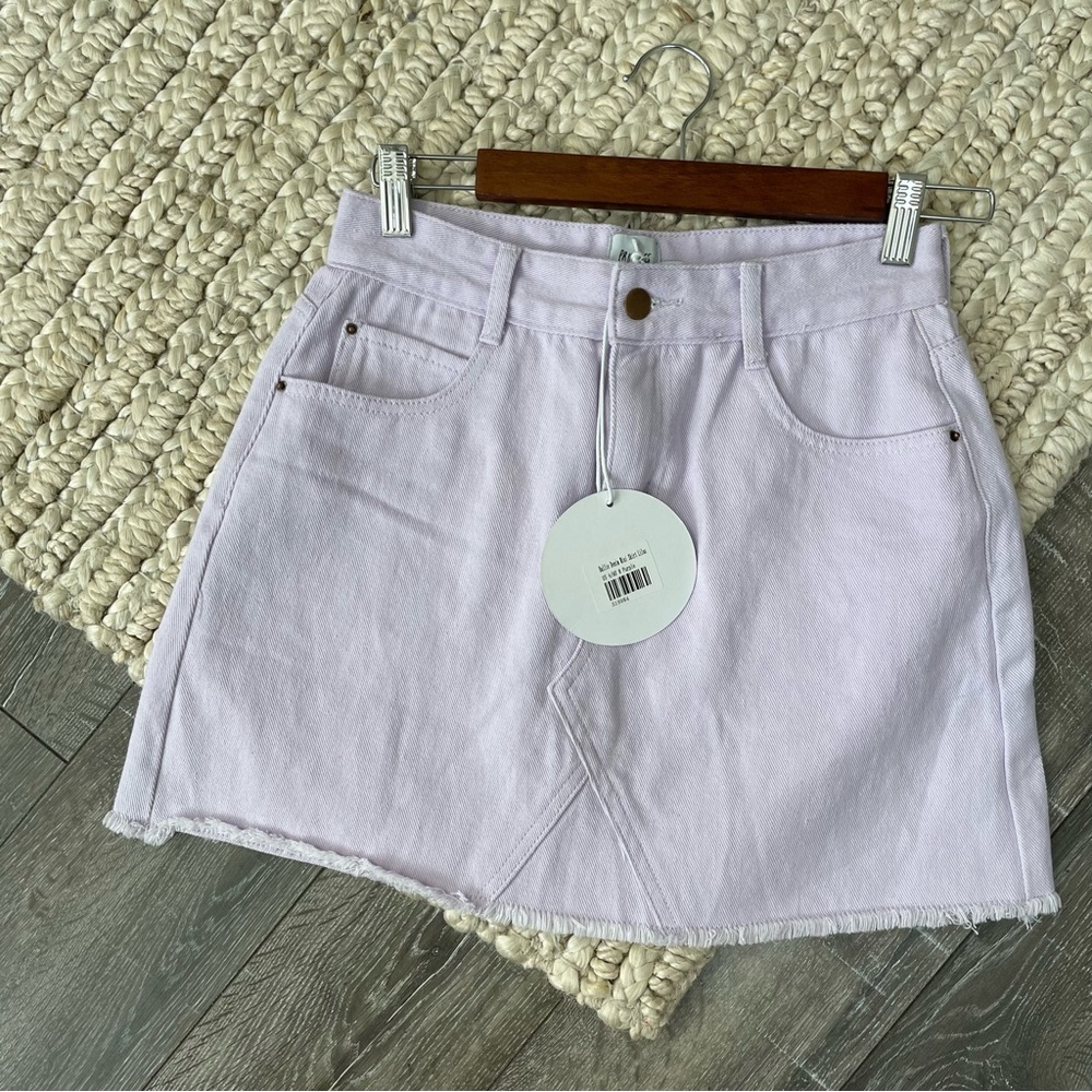 Princess Polly denim skirt lavender raw hem size 4 NEW